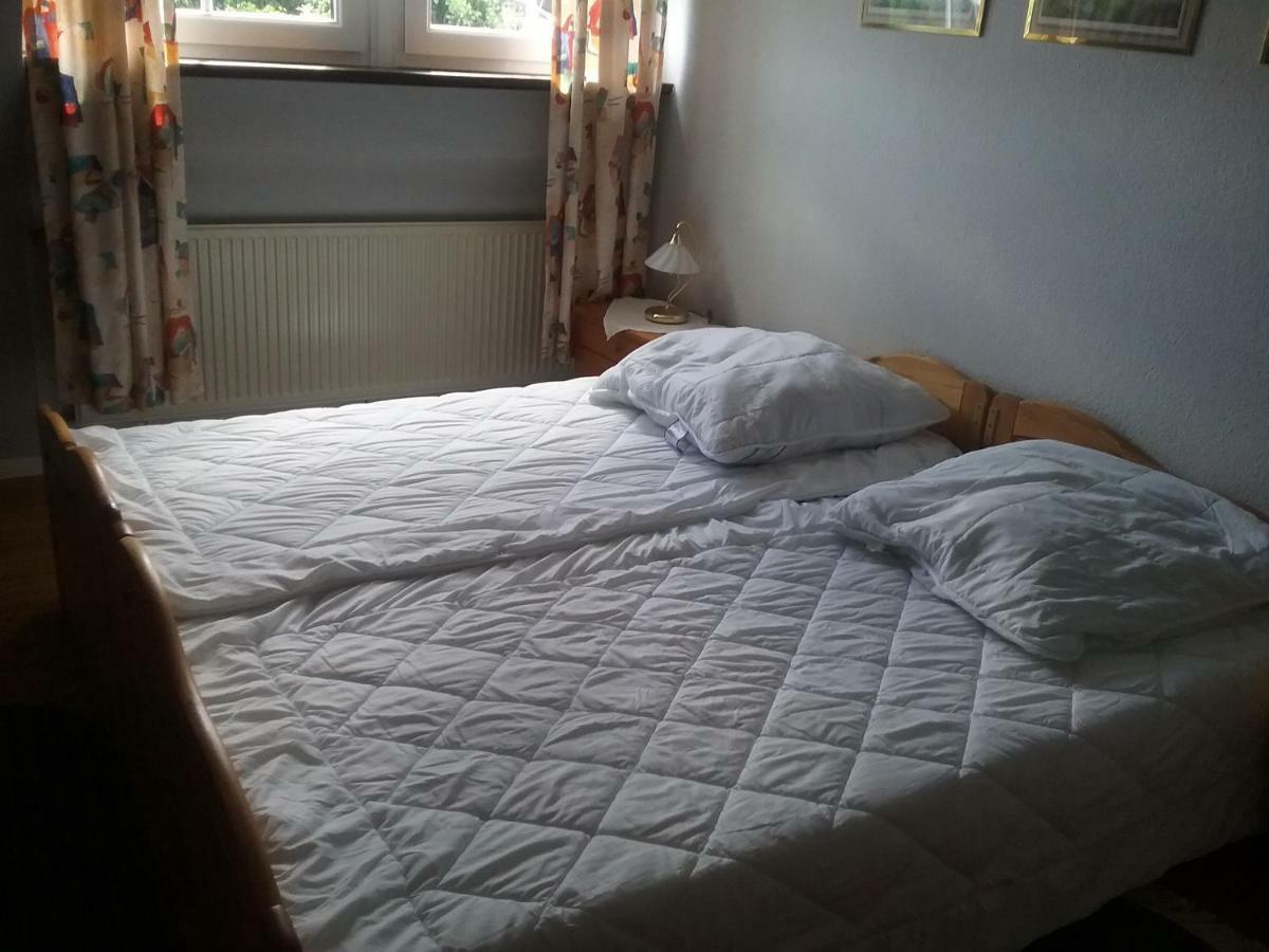 Appartement Gudrun Waegner à Welcherath Extérieur photo